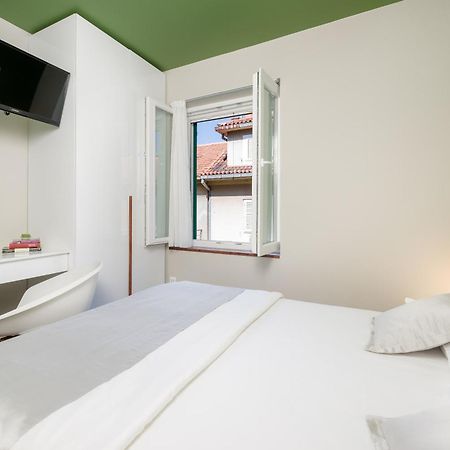 Luxury Rooms And Apartment Silente Bacvice Split Bagian luar foto