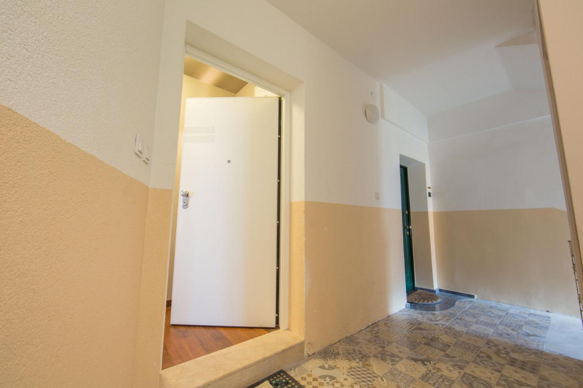 Luxury Rooms And Apartment Silente Bacvice Split Bagian luar foto