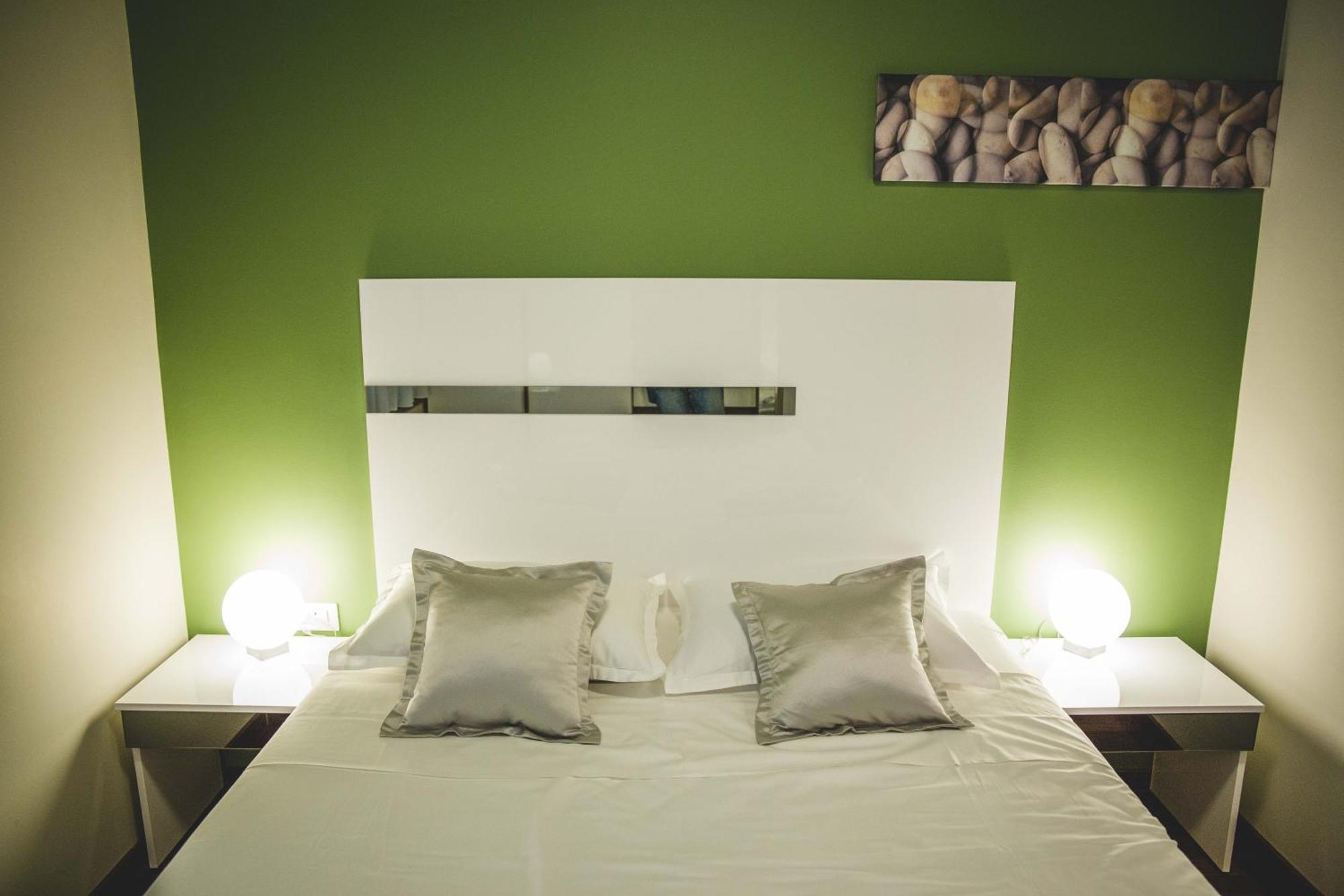 Luxury Rooms And Apartment Silente Bacvice Split Bagian luar foto